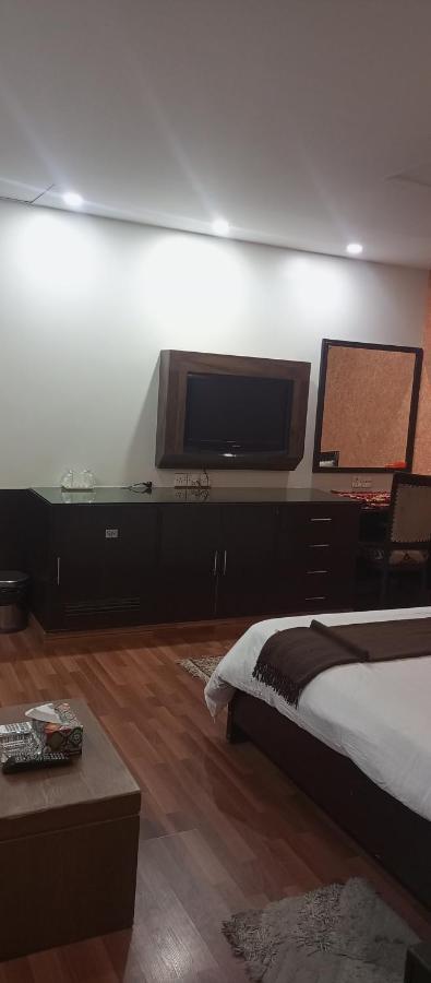 Hira Guest House Karachi Eksteriør bilde