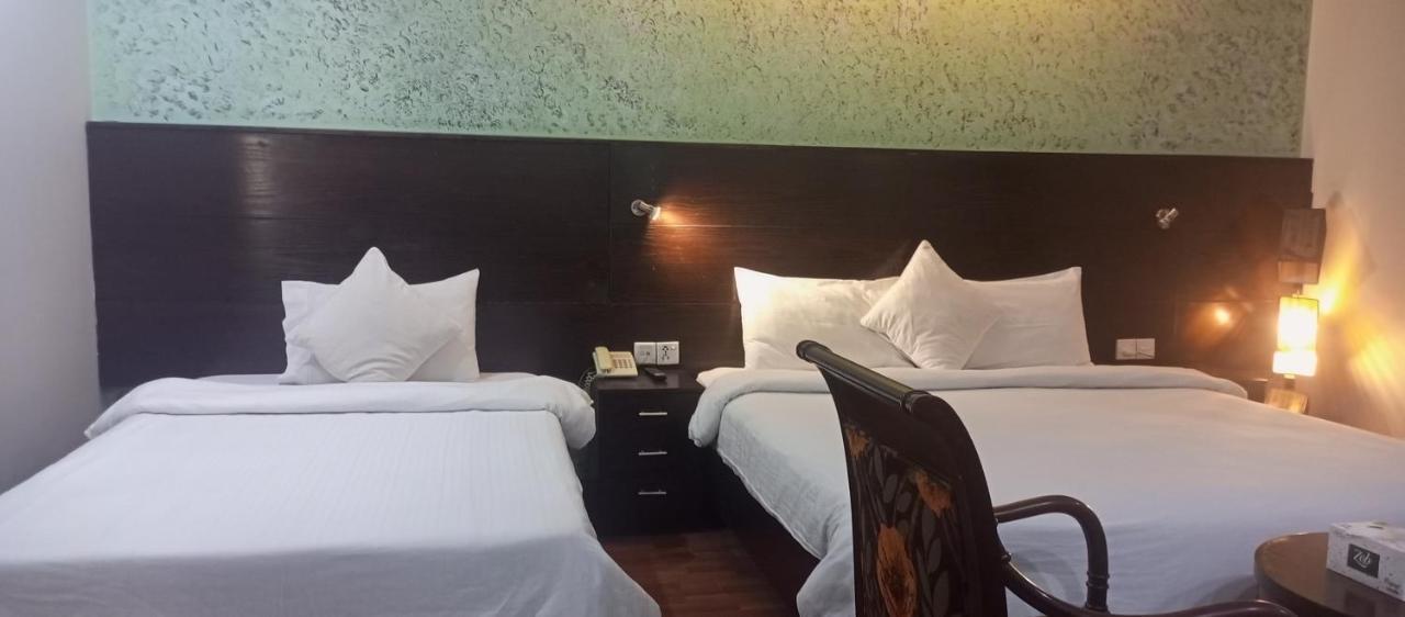 Hira Guest House Karachi Eksteriør bilde