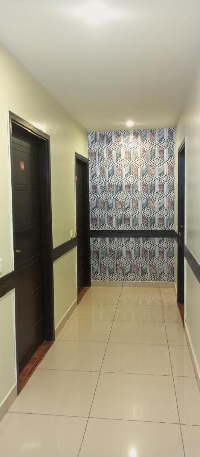 Hira Guest House Karachi Eksteriør bilde